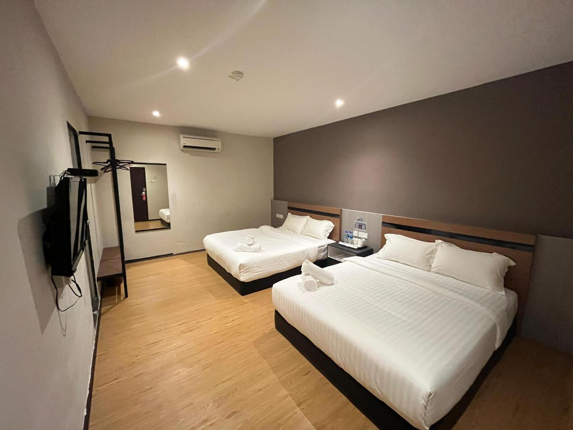 Havona Hotel - Bandar Putra Kulai - Self Check-In Exterior foto